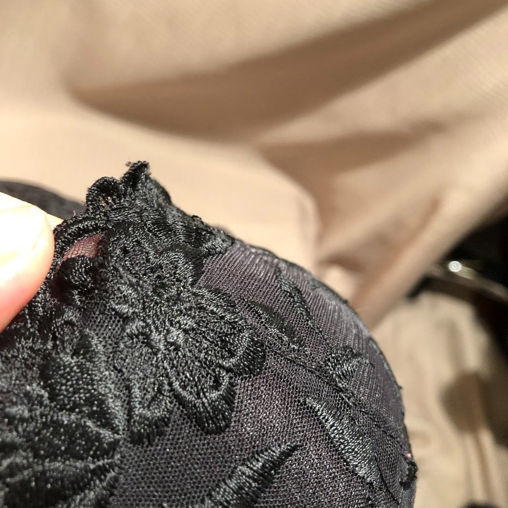 Wonderbra Push Up Black Laced Push Up Bra, 38d - image 7